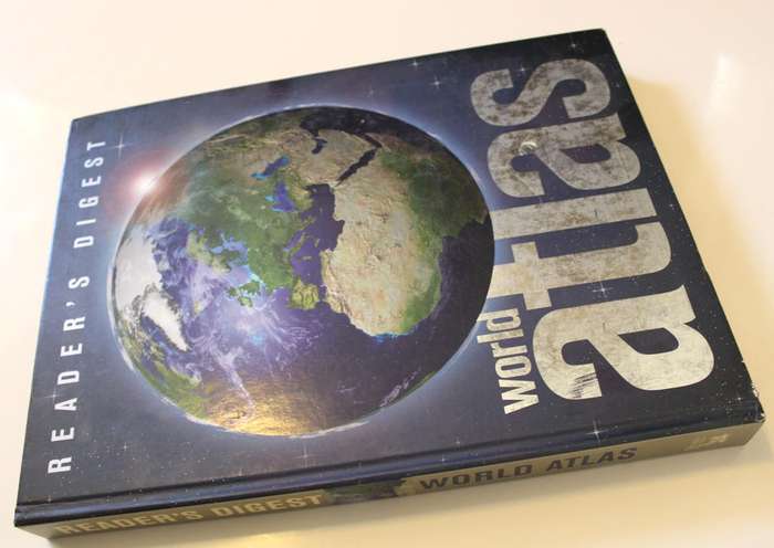 Readers Digest World Atlas Large Atlas (Fold Out Maps) First Edition 2004