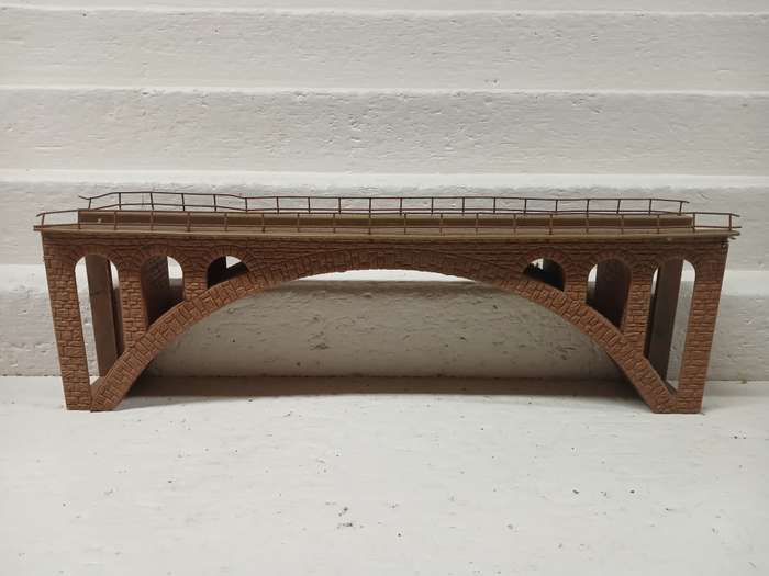 HO / OO SCALE - LARGE VIA DUCT BRIDGE