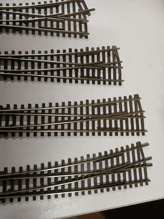HO / OO SCALE - PECO- POINTS & RAIL