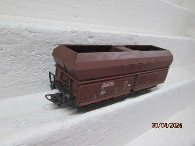 HO SCALE - LIMA - HIGH CUBE COAL HOPPER