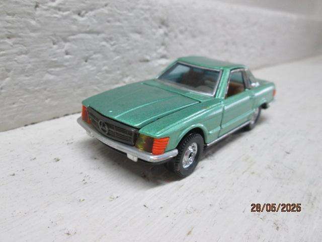 CORGI TOYS - MERCEDEZ BENZ - 350SL