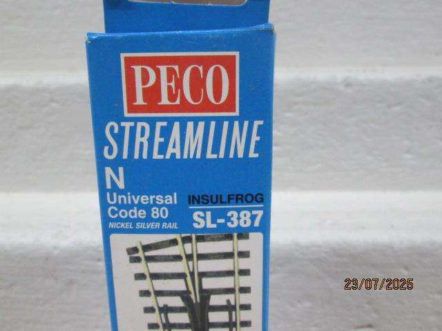 N SCALE - PECO - CURVED LEFT HAND POINT - SL-387 - BOXED