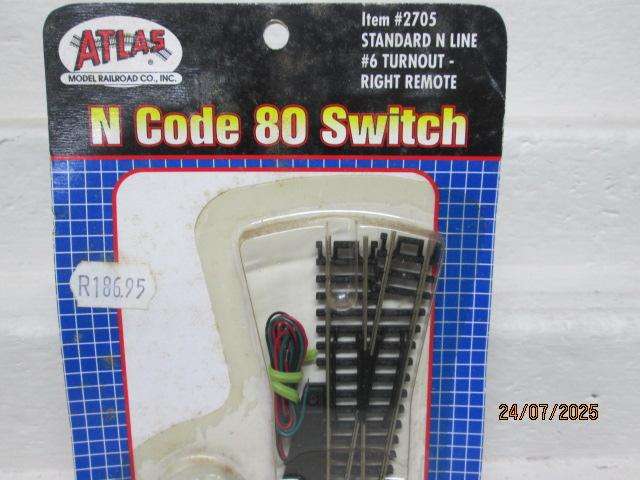 N SCALE - ATLAS - ELECTRIC RIGHT HAND POINT - NO.2705 - BOXED