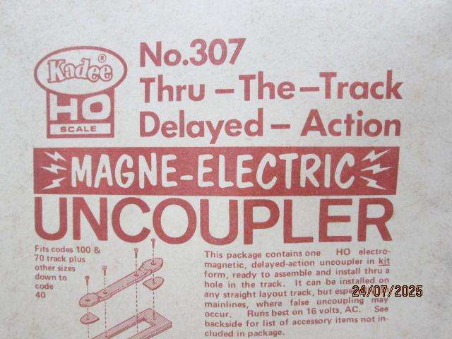HO SCALE - KADEE - UNCOUPLER SETS - X2 - BOXED