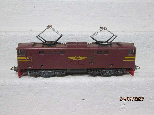 HO SCALE - LIMA - SAR - BROWN 5E ELECTRIC LOCOMOTIVE
