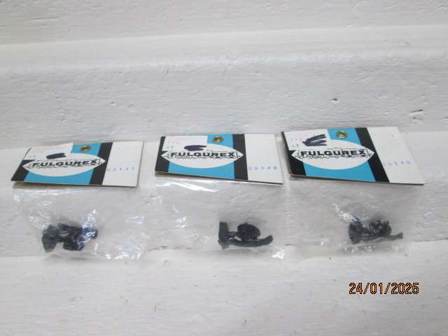 HO SCALE - FULGUREX - THREE-WAY SHORT RAIL ELECTRIC SIGNALS - X3 - BOXED