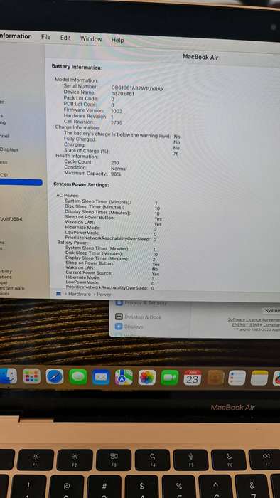 MACBOOK AIR M1 - 2020 MODEL -  M1 CHIP - 8GB - 256GB - 13 INCH SCREEN