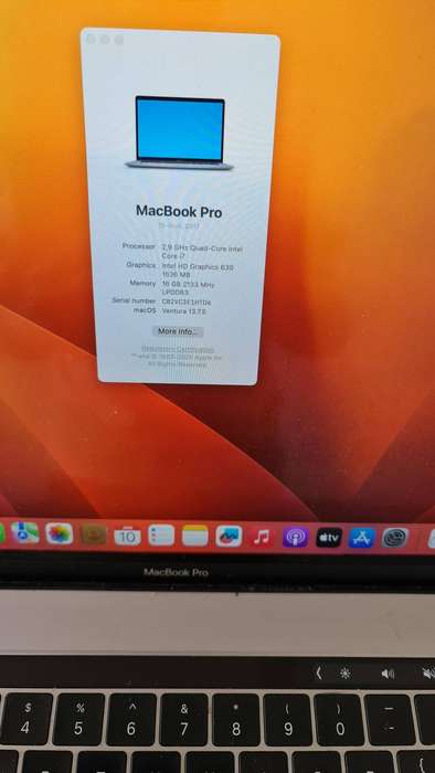 MACBOOK PRO 15 TOUCHBAR - A1707 - 2017 - CORE i7, 16GB MEMORY, 512GB SSD HARD DRIVE, CYCLE COUNT: 1