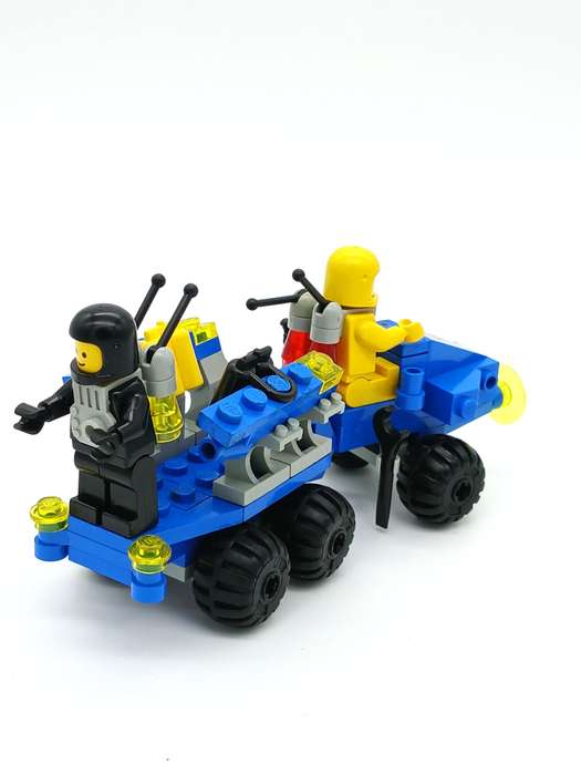 Vintage Lego Space Mobile Command Trailer No.1558 (1986)