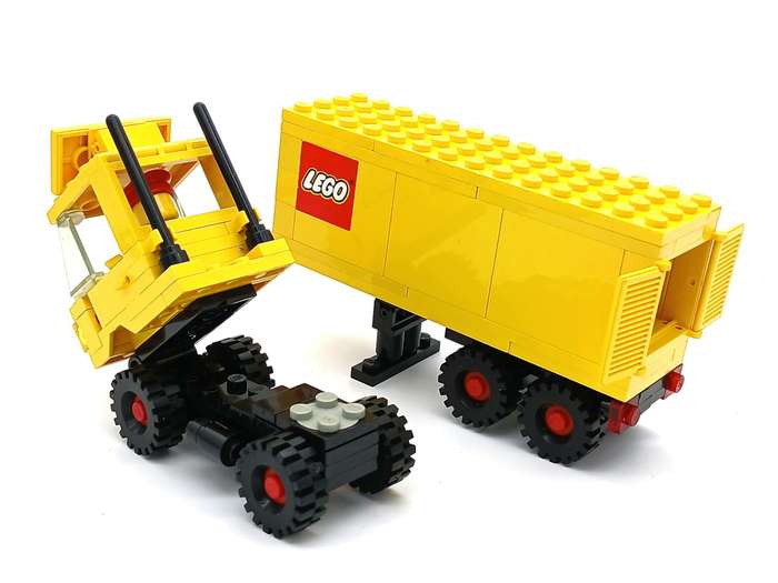Vintage Lego Truck Tractor Trailer No.6692 (1982)