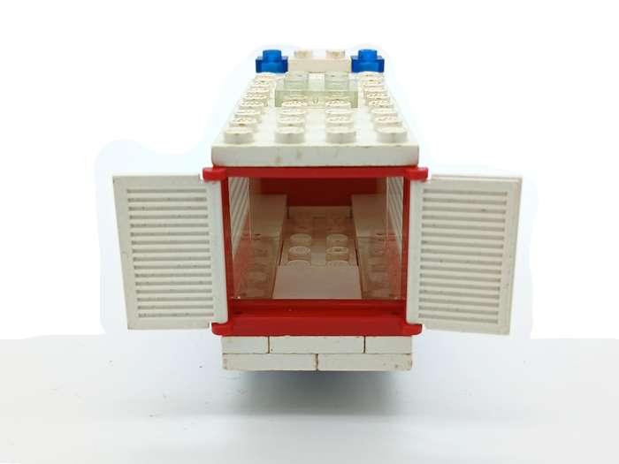 Vintage Lego Set Ambulance No.6680 (1981)