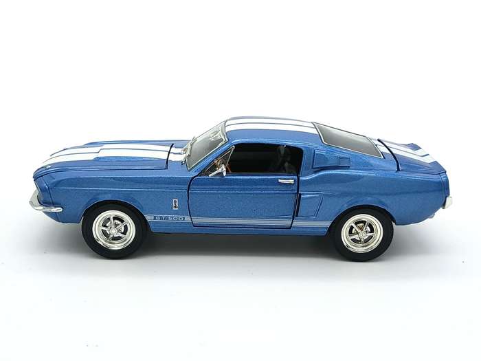 JADA Toys 1967 Ford Shelby GT 500 1/32