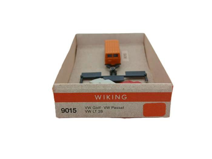 Wiking Volkswagen VW Golf Mk1, Passat and Transporter Van LT28 Set 9015