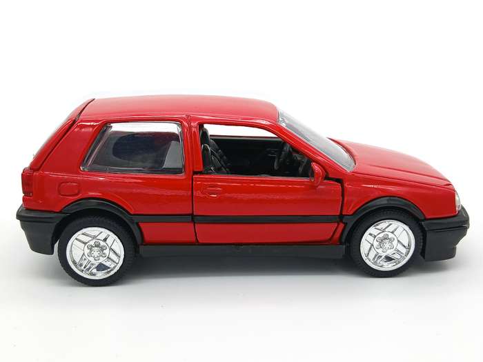 Sunnyside VW Volkswagen Golf Mk3 SS7713  1/24 Red
