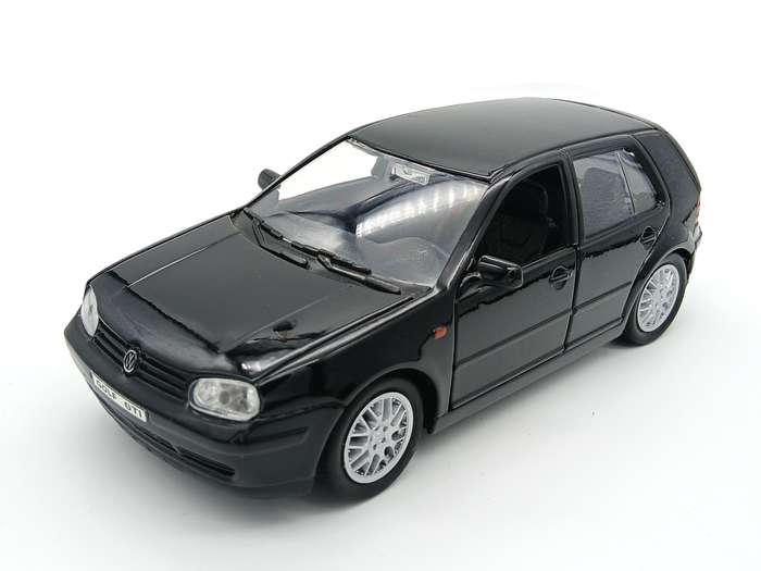 Welly Volkswagen VW Golf MK4 GTi 1/24 Black