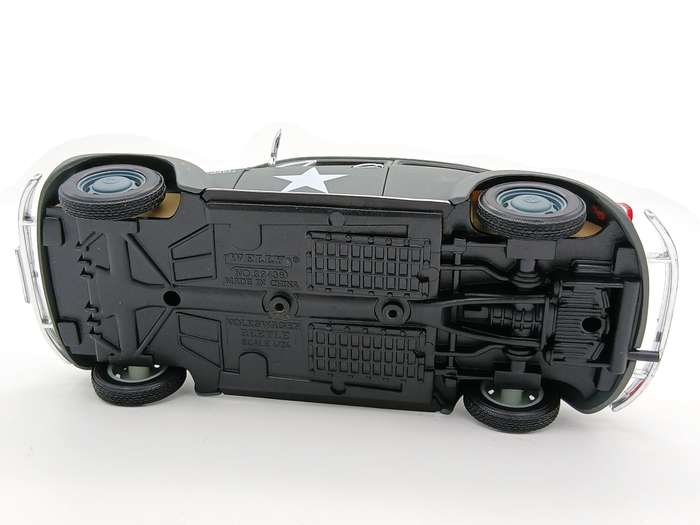 Welly Volkswagen VW Beetle Military  1/24