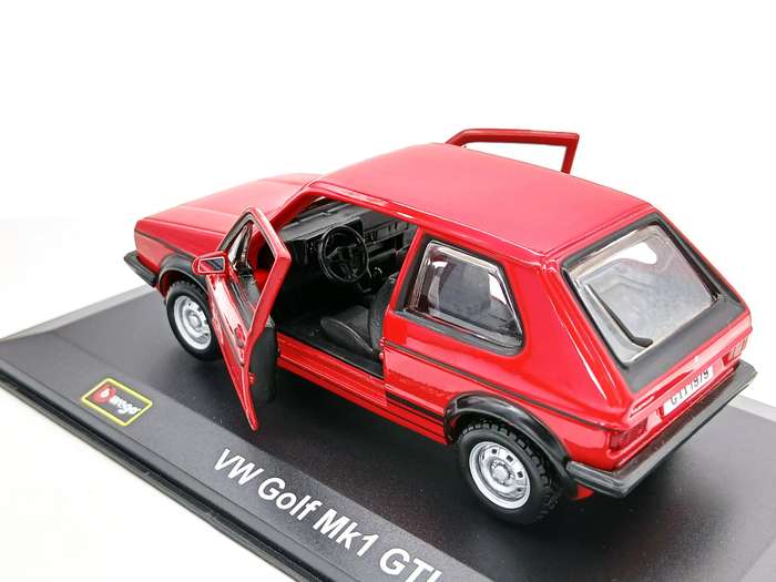Bburago Volkswagen VW Golf GTI Mk1 1/32