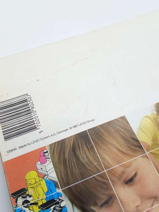 Vintage Lego Ideas Book No.250 from 1987 Rare