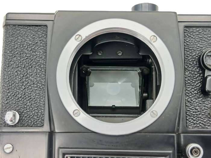 Vintage Zenit 35mm SLR Camera with Helios 44M f/2 58mm lens