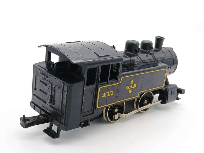 Lima HO SAR 41312 Locomotive and tracks for spares
