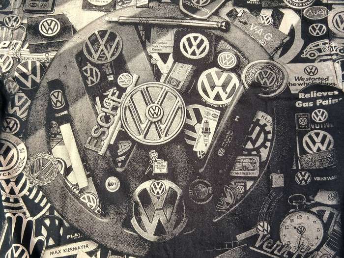 Volkswagen VW T-shirt Large by RockEagle