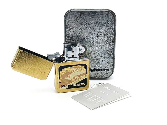 Star Lighter flip style Volkswagen VW Combi