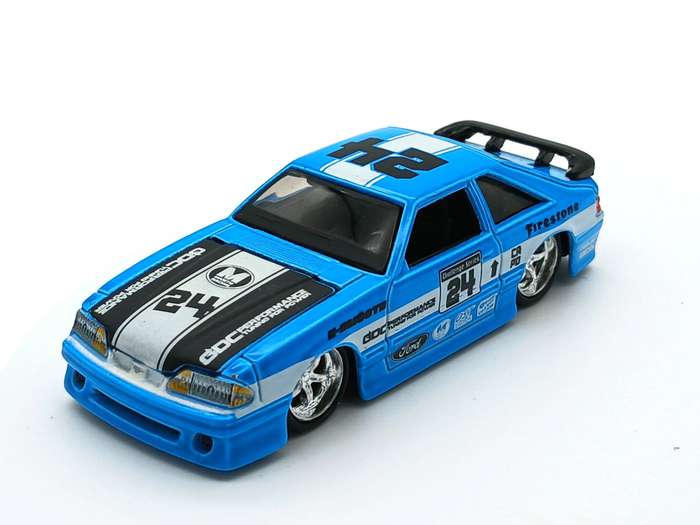 Maisto All Stars 1993 Ford Mustang Cobra 1/64