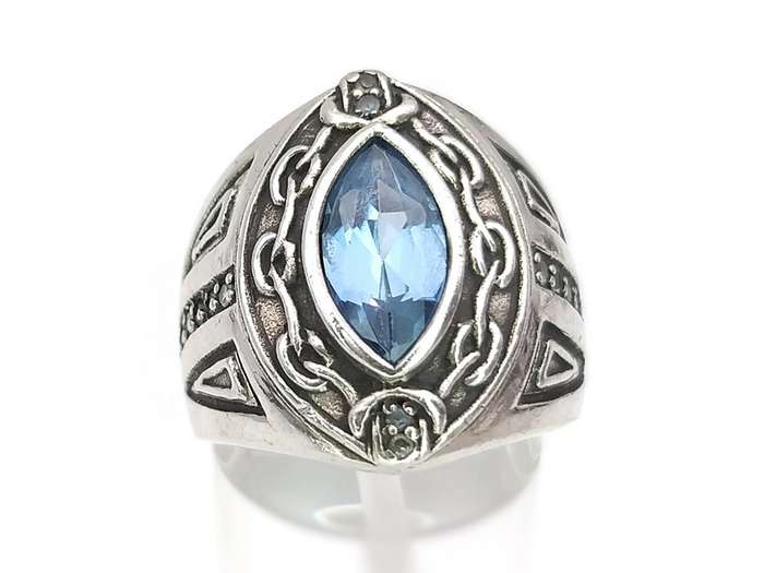 Boho sterling silver blue topaz ring