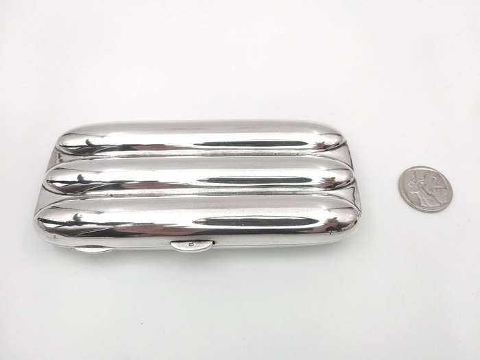Edwardian sterling silver cigar case