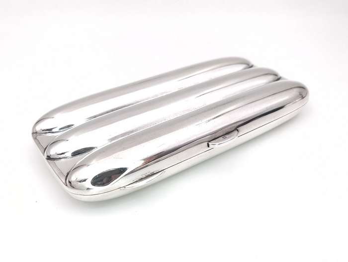 Edwardian sterling silver cigar case