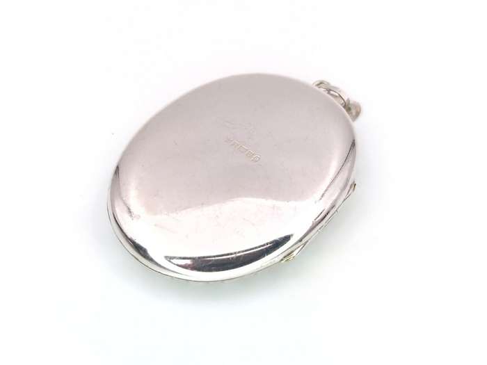Vintage Victorian style sterling silver photo locket