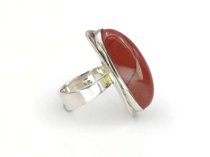 Vintage Midcentury-Modern sterling silver jasper ring