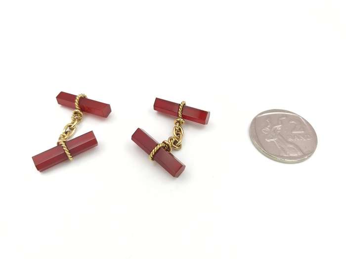 Rare Art Deco carnelian & 18ct gold cuff links