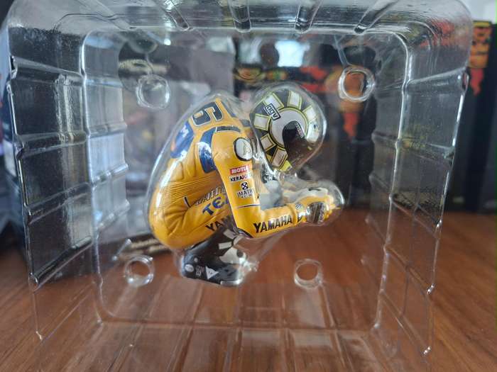 Valentino Rossi Figurine 2006 Moto GP