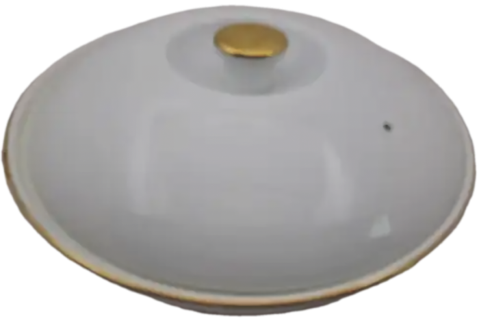 Vintage Royal Worcester Evesham Gold Handle Casserole Baking Dish with lid shape 22 size 3(used)