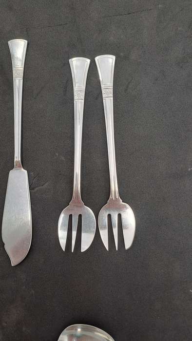 10 Pieces of Vintage Angora Silverplate Cutlery registered Rd.829600-Made In England
