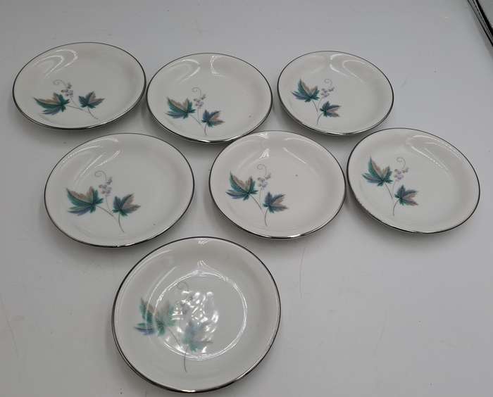 Rare!! 1950's Noritake "Vintage" 618 Royal Ceramic's -7 TINY appetiser plates only 9,2cm -JAPAN