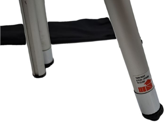 Pre Owned Aluminium Arina Camera Tripod with bag - one leg missing small rubber stop