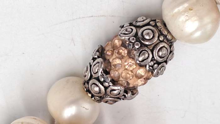 Antique /Vintage Necklace 105cm with Genuine Pearls and Metal and Glass Links.