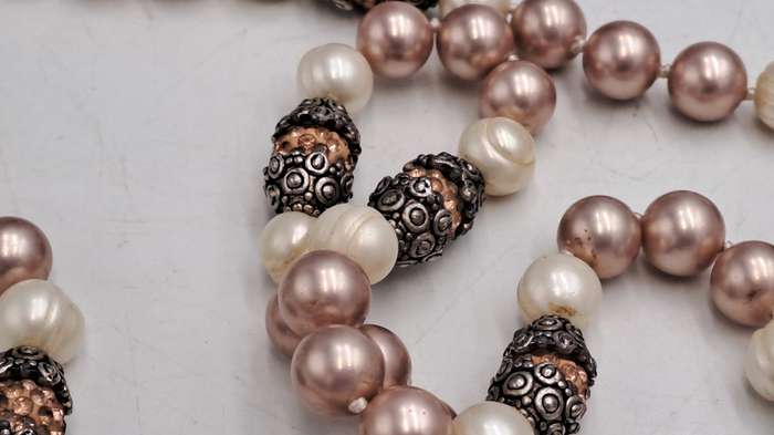 Antique /Vintage Necklace 105cm with Genuine Pearls and Metal and Glass Links.