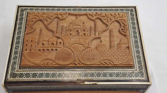 Antique /Vintage Antique Taj Mahal Carved Wood And Inlay Hinged trinket Box