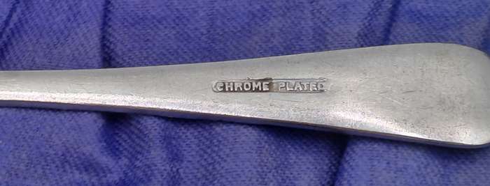 6 Vintage Chrome Plated Teaspoons -Boxed