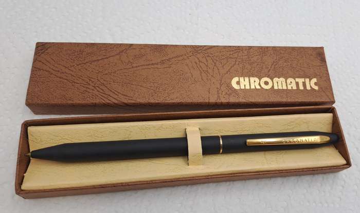 Vintage CHROMATIC Pen Double-Twist 2 Color Pen-USA ink is dry-in Box