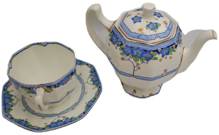Small Royal Doulton Arvon Art Deco Teapot H3911 no 11 (Tea For One ) with one Duo