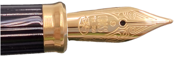 Pre-Owned 10kt Rolled Gold GROSS Fountain Pen with 18kt Gold Nip -Boxed