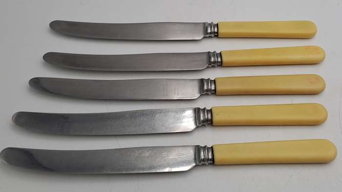 5 Antique / Vintage Sipelia Sheffield Table Knifes -Hand Grownd