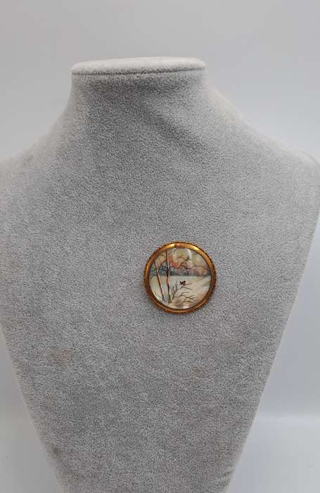 Authentic vintage 1930's-1940's TLM (Thomas L Mott) designer brooch. Made in England.
