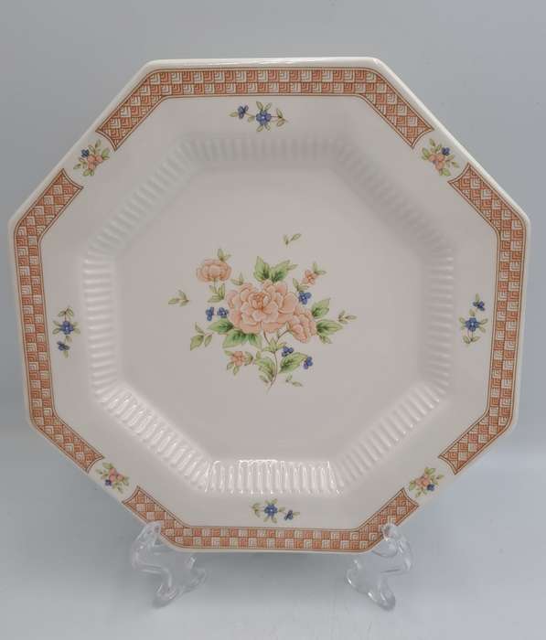 Discontinued NIKKO Cameo Rose Dinner Plate -Classic Collection -Made in Japan (10 Available)