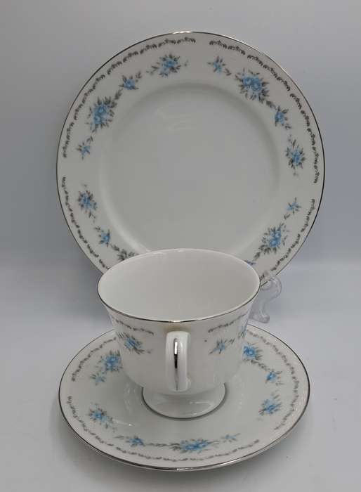 Vintage Nagoya Fine Bone China Trio `BLUE ROSE` Japan (9 available)
