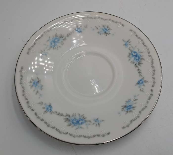 Vintage Nagoya Fine Bone China Trio `BLUE ROSE` Japan (9 available)